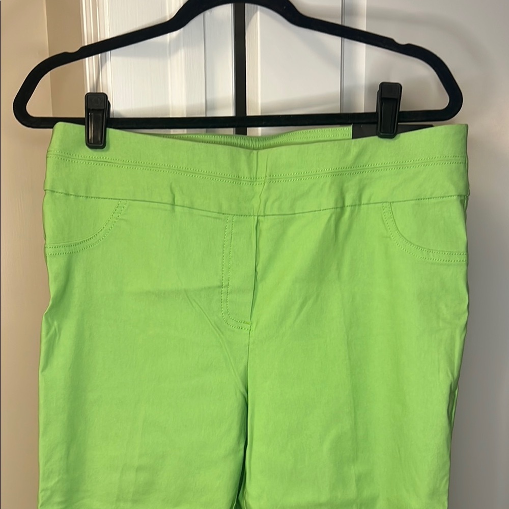 Allure Lime Green Modern Fit Capri Pants